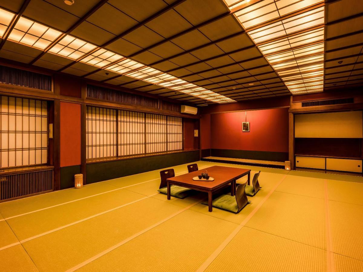 Ooedo Onsen Monogatari Yamashiro Saichoraku 传统日式旅馆 3*