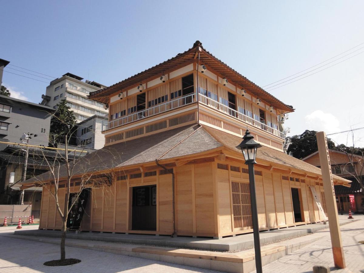 Ooedo Onsen Monogatari Yamashiro Saichoraku 传统日式旅馆 3*