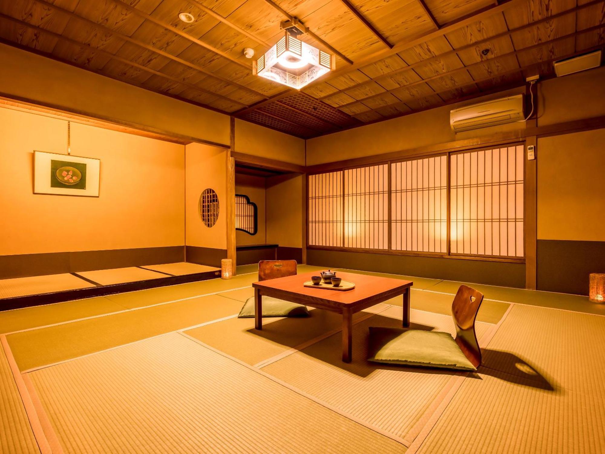 Ooedo Onsen Monogatari Yamashiro Saichoraku 3* Kaga (Ishikawa)